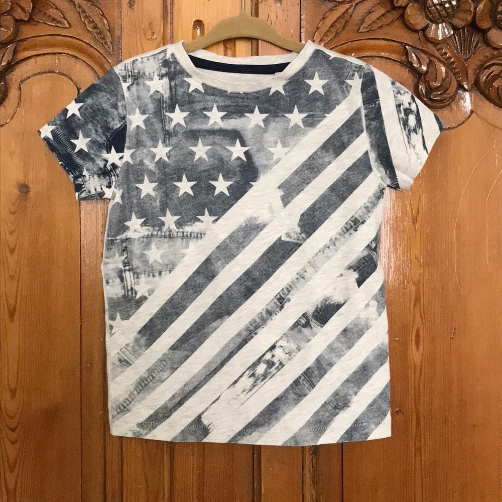 3/$20 Stars Pattern Short Sleeved Tee